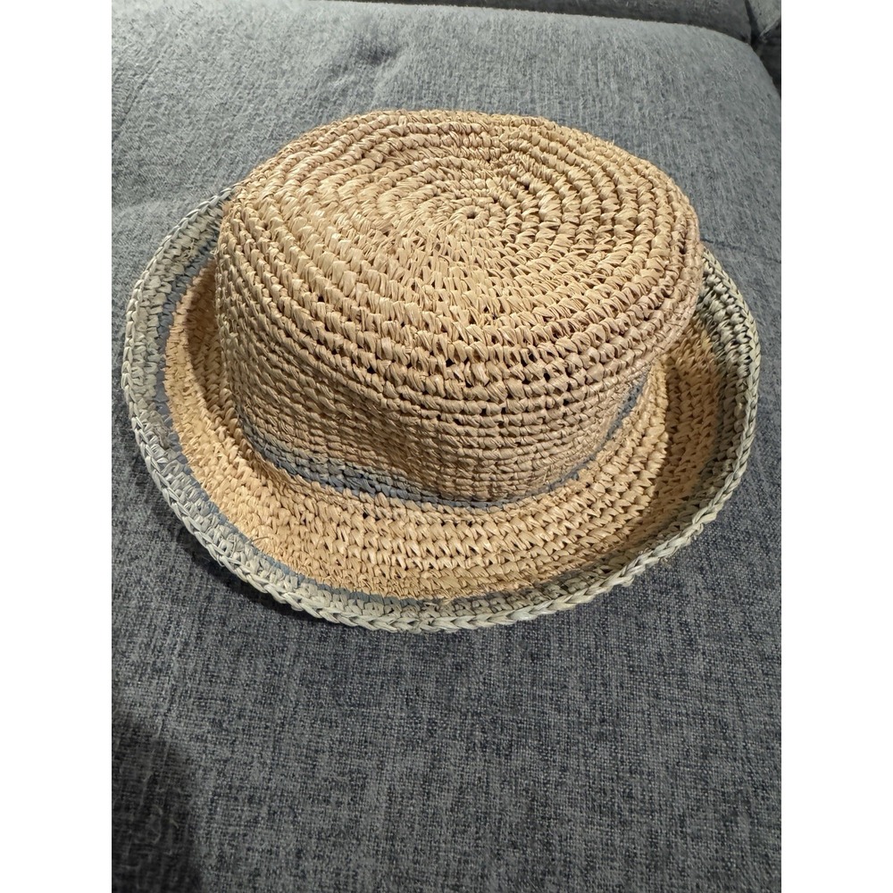Vintage Nine And Company Beautifully Made Straw Hat With Lt Blue Sea Foam Trim